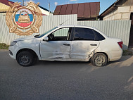 Водителя «Гранты» госпитализировали после ДТП с иномаркой автоледи 
